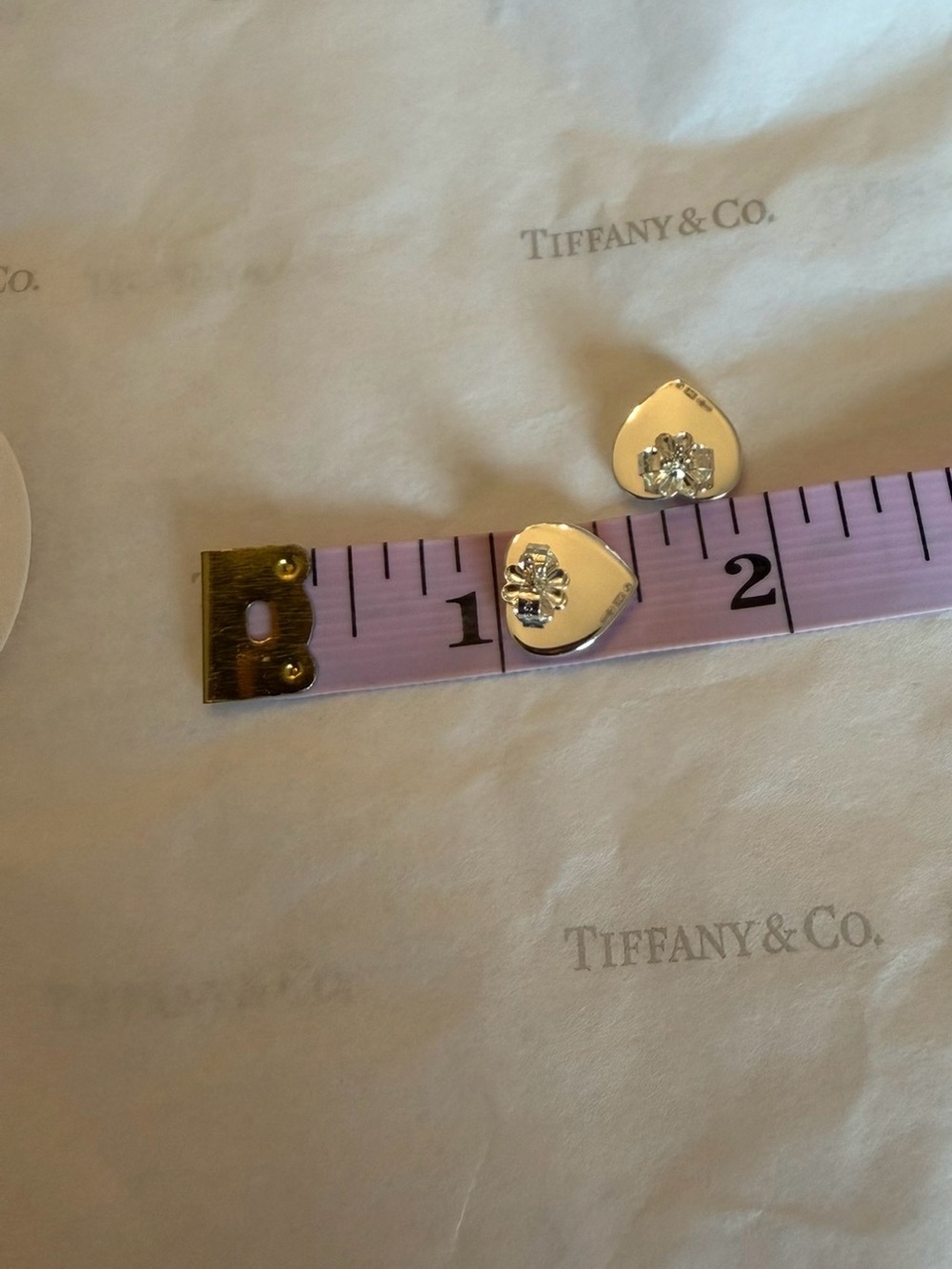 Tiffany & Co. Return to Tiffany love earrings in silver 925 . - Picture 9 of 9